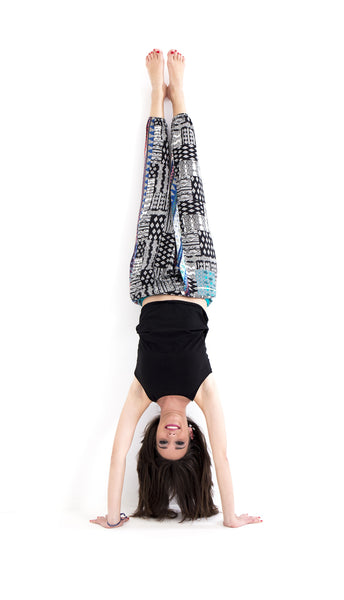 Creative and Unique Harem Pants and Yoga Pants by Free Flying Fish. Unique Clothing, Ecofashion, Sustainable Fashion, Free Flying Fish, Yoga Clothes, Women Clothes, Splitters