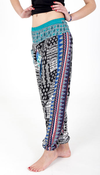 Creative and Unique Harem Pants and Yoga Pants by Free Flying Fish. Unique Clothing, Ecofashion, Sustainable Fashion, Free Flying Fish, Yoga Clothes, Women Clothes, Splitters