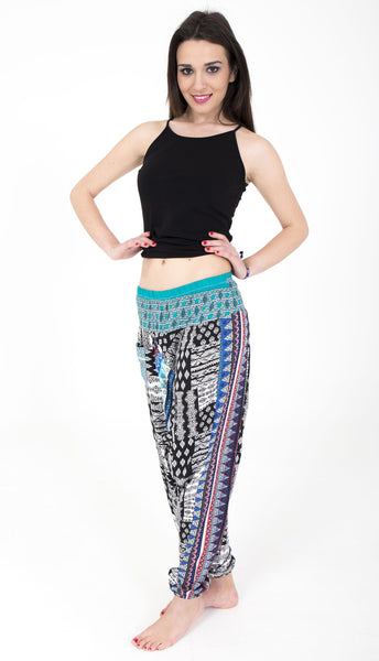 Creative and Unique Harem Pants and Yoga Pants by Free Flying Fish. Unique Clothing, Ecofashion, Sustainable Fashion, Free Flying Fish, Yoga Clothes, Women Clothes, Splitters